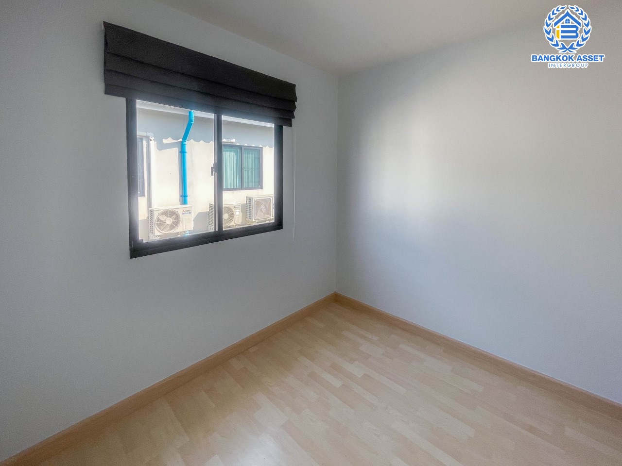 *****ทาวน์เฮ้าส์มือสอง ม.เดอะคอนเนค37 หลักสี่-ดอนเมือง เนื้อที่ 18.2 ตร.ว. ฟังก์ชัน 3 ห้องนอน 2 ห้องน้ำ 1 ที่จอดรถ บ้านสวย สภาพใหม่ บนทำเลโซนเมือง เชื่อมต่อถนนสรงประภา, ถนนแจ้งวัฒนะ ใกล้รถไฟฟ้าสายสีแดง "สถานีดอนเมือง"